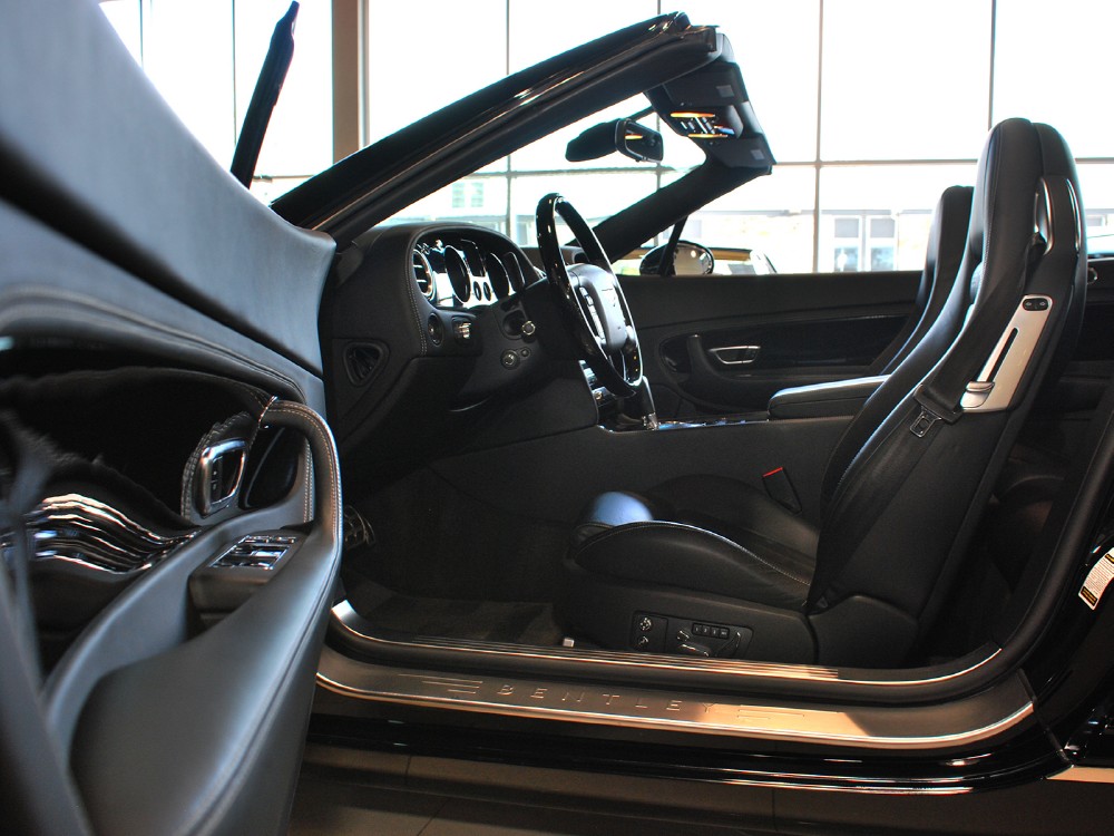 2007 Bentley Continental GT Convertible Image 16