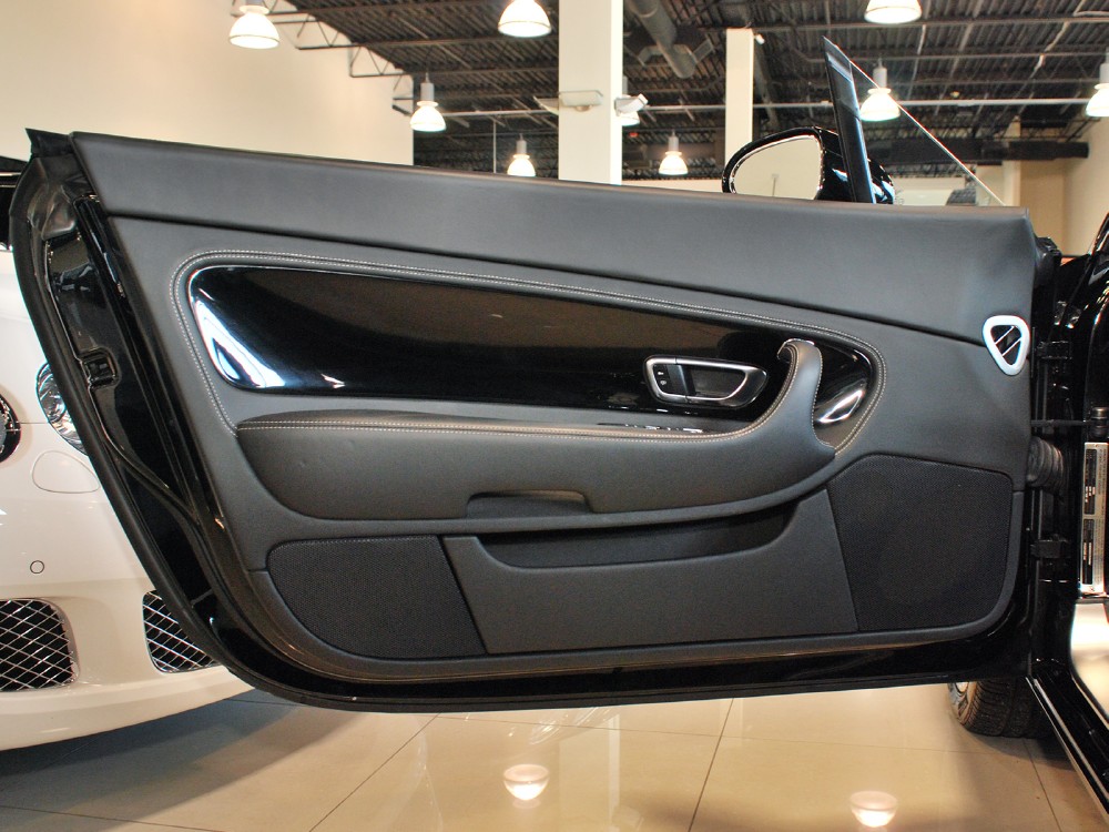 2007 Bentley Continental GT Convertible Image 21