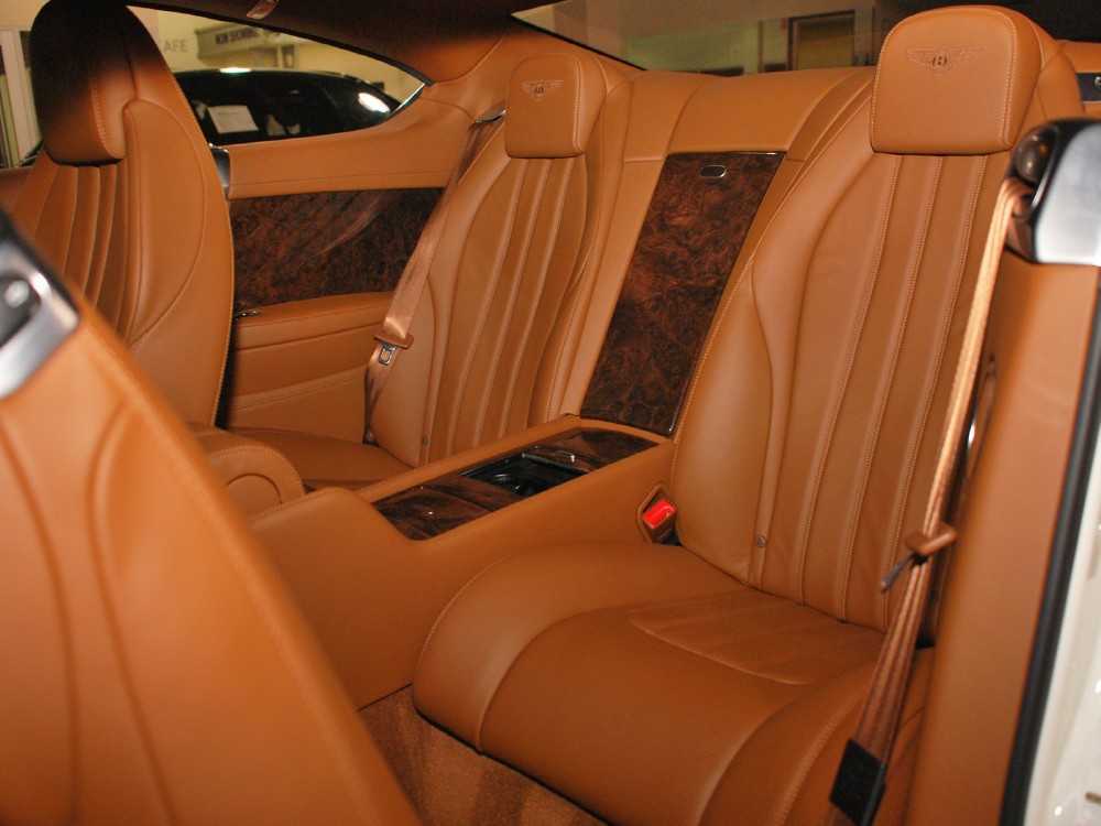 2012 Bentley Continental GT Image 12