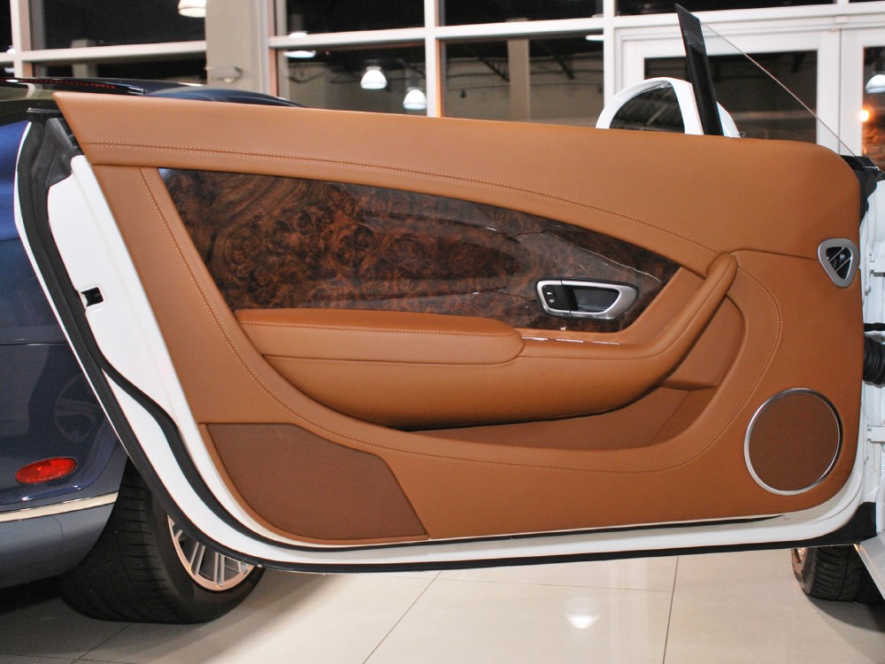 2012 Bentley Continental GT Image 15