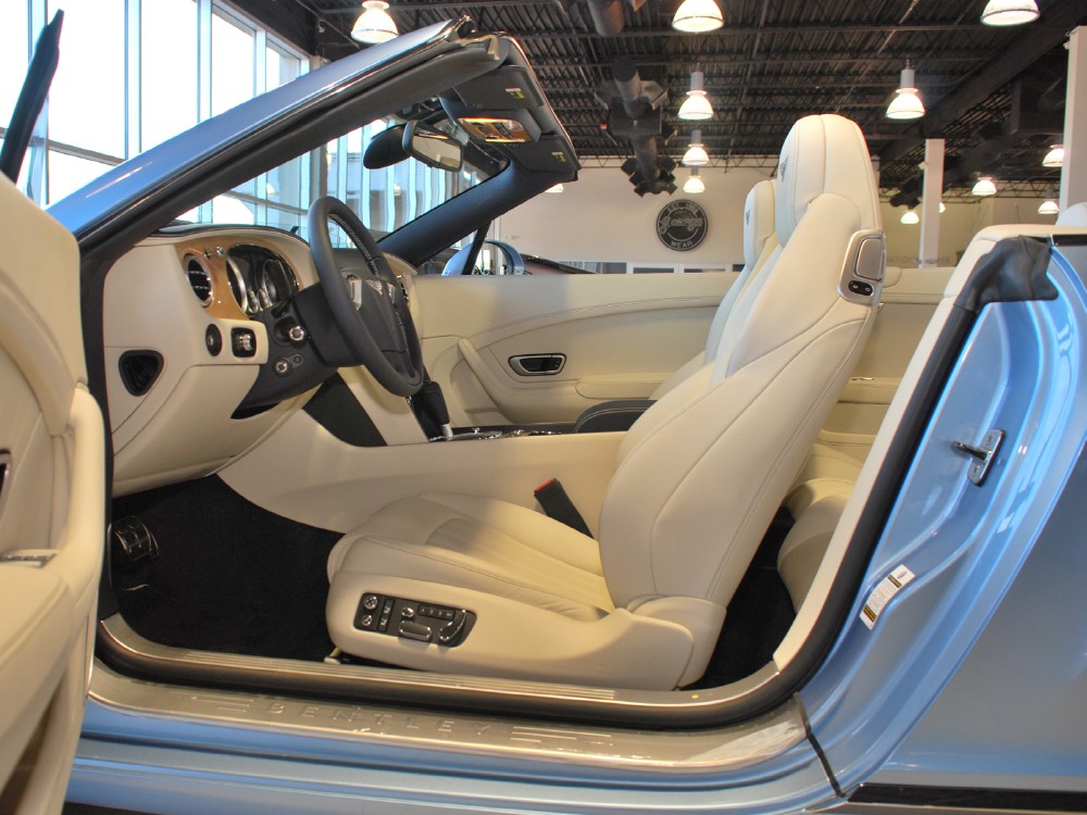 2013 Bentley Continental GT V8 Convertible Image 16