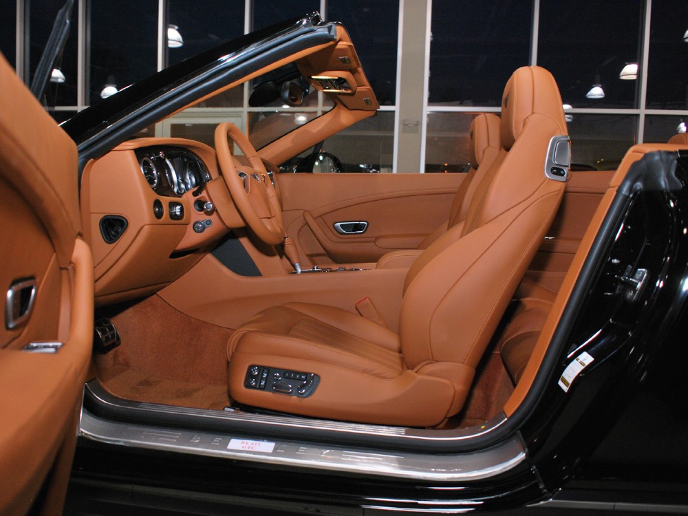 2013 Bentley Continental GT V8 Convertible Image 15