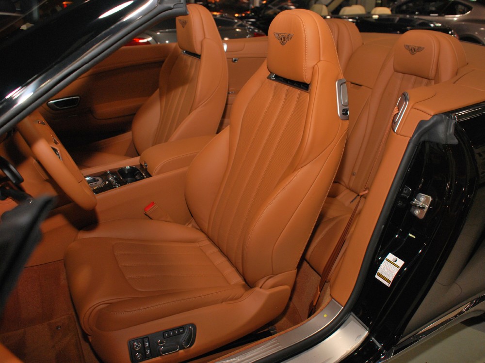 2013 Bentley Continental GT V8 Convertible Image 16
