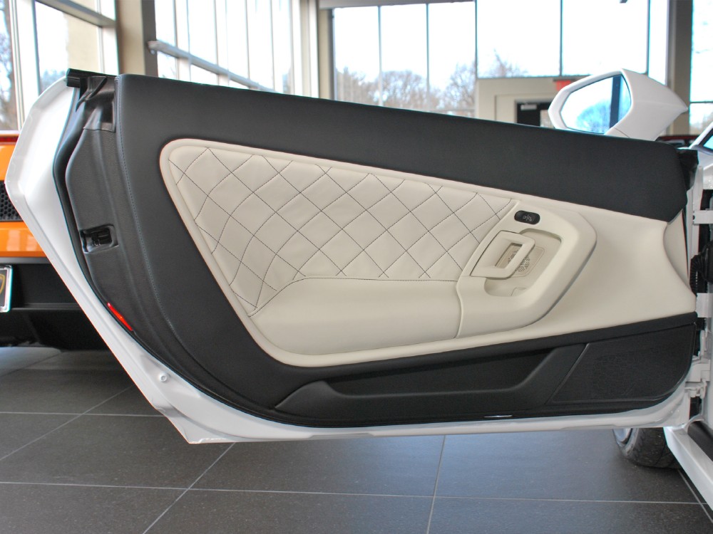 2013 Lamborghini Gallardo Image 14