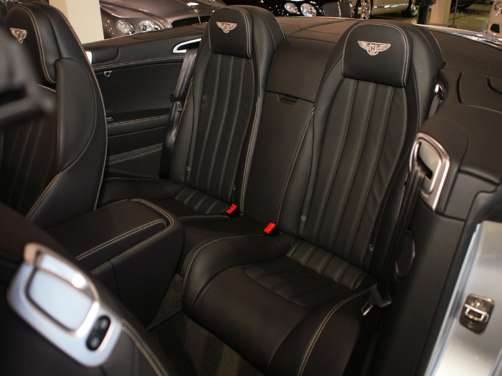 2013 Bentley Continental GT V8 Convertible Image 20