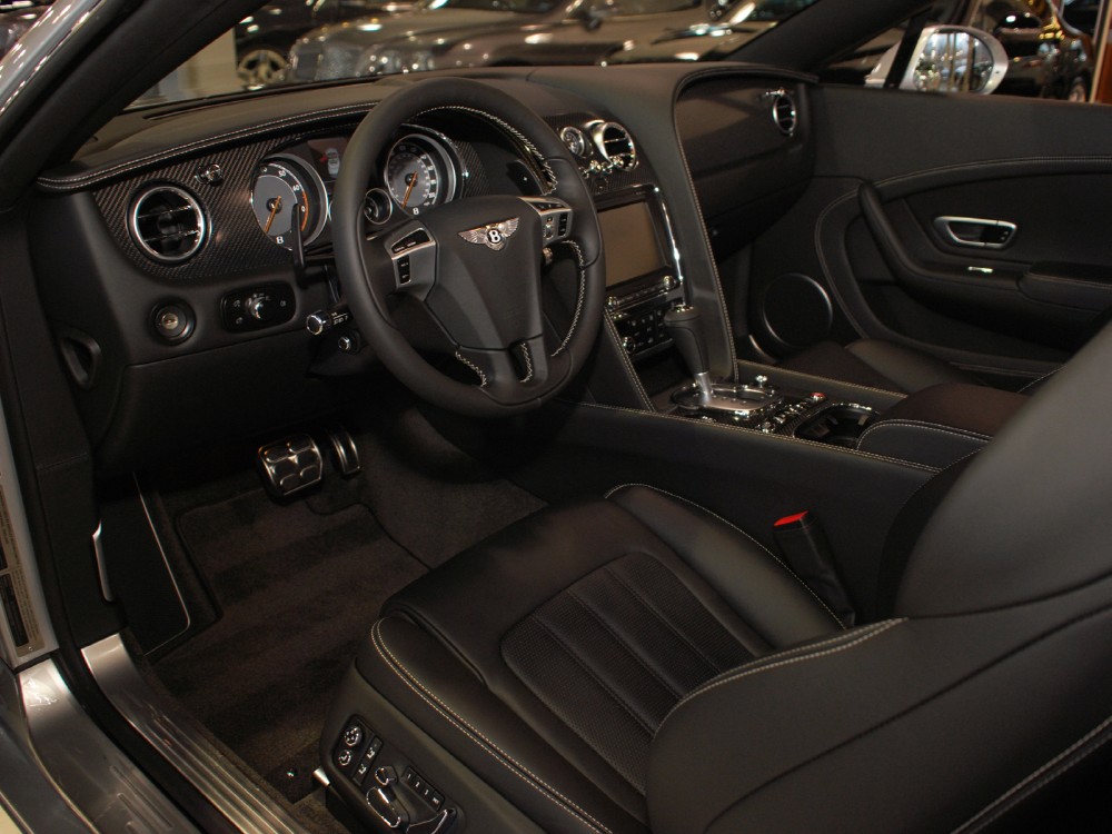 2013 Bentley Continental GT V8 Convertible Image 3