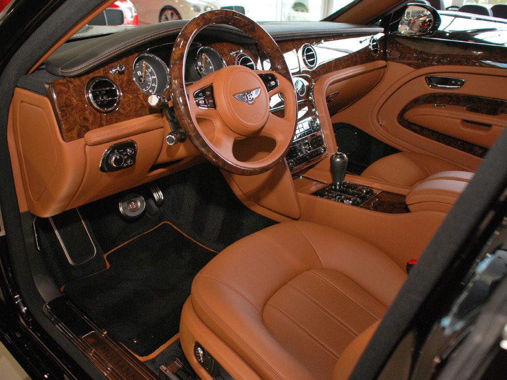 2013 Bentley Mulsanne Image 3