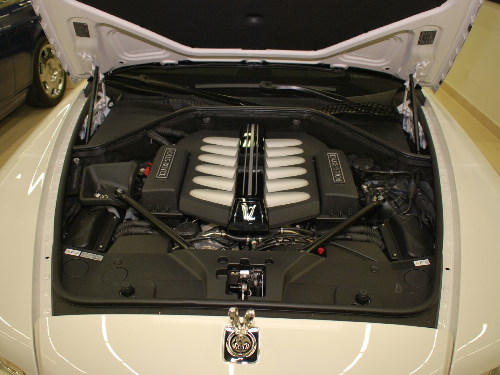 2013 Rolls-Royce Ghost Image 26