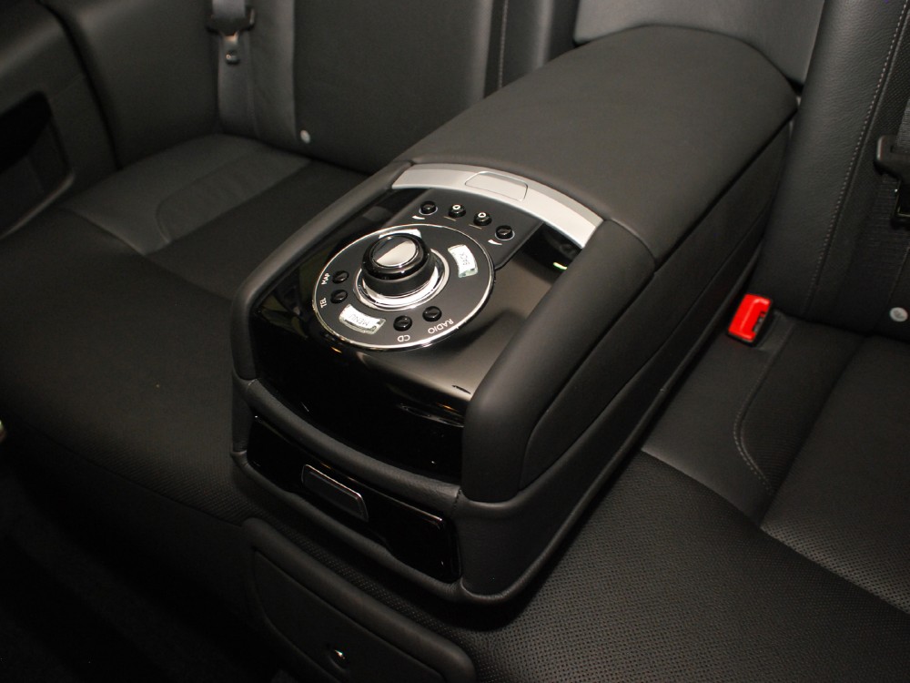 2013 Rolls-Royce Ghost Image 18