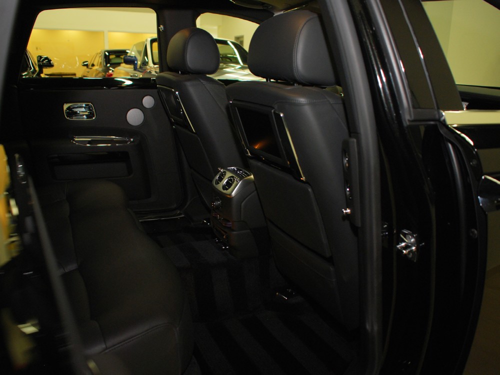 2013 Rolls-Royce Ghost Image 20