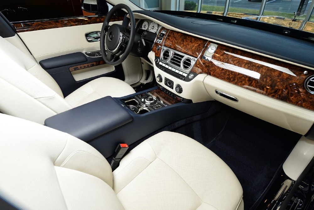 2013 Rolls-Royce Ghost Image 13