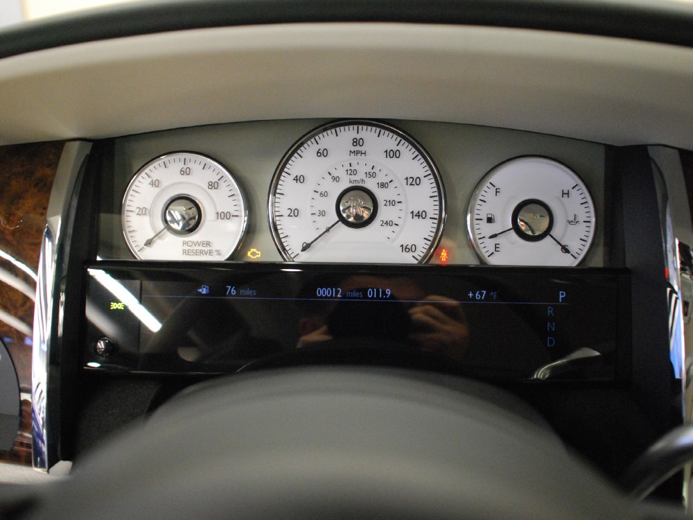 2013 Rolls-Royce Ghost Image 8