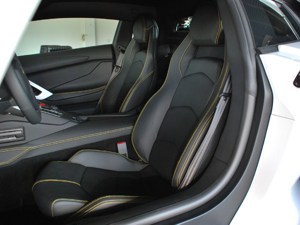 2012 Lamborghini Aventador Image 13