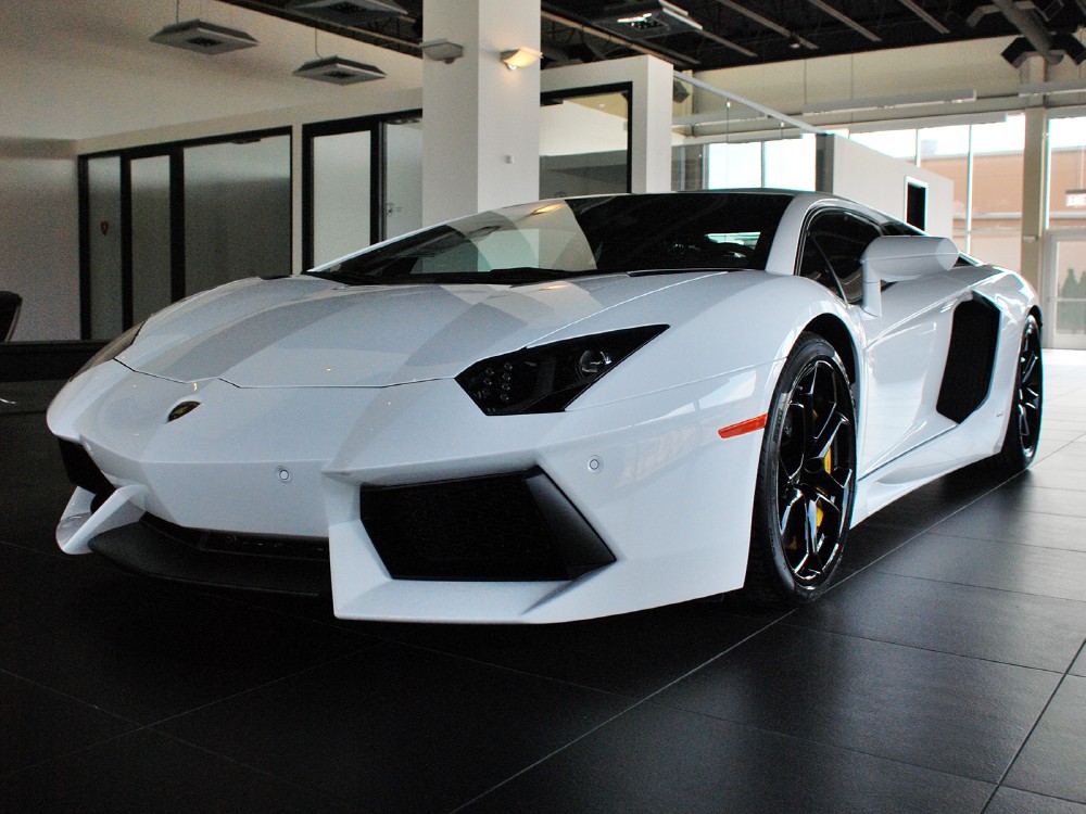 2012 Lamborghini Aventador Image 1