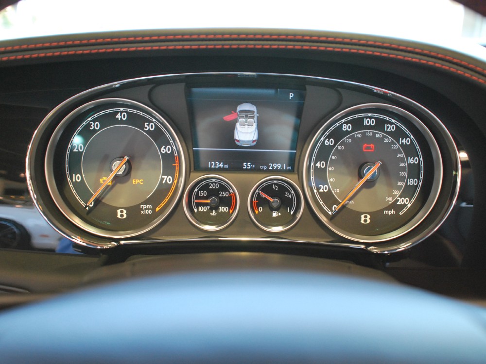 2013 Bentley Continental GT V8 Convertible Image 15