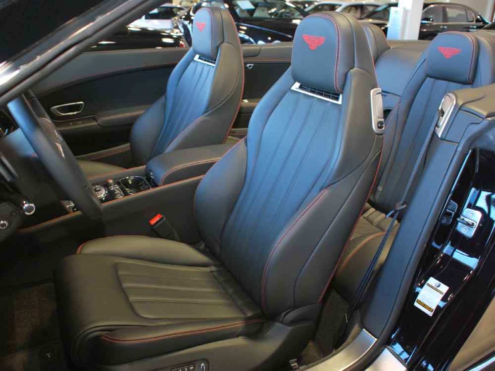 2013 Bentley Continental GT V8 Convertible Image 17