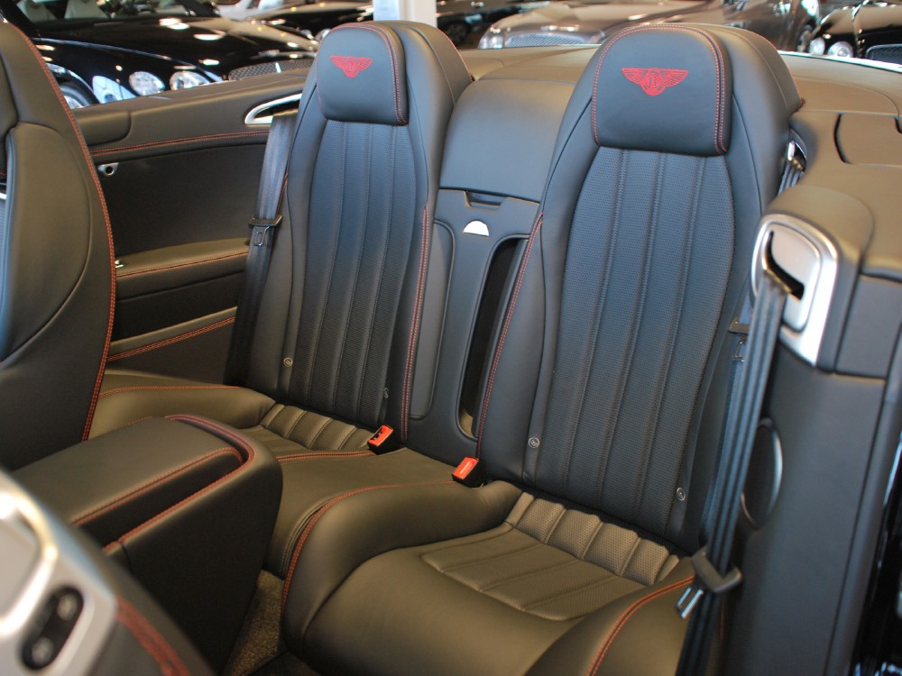 2013 Bentley Continental GT V8 Convertible Image 18