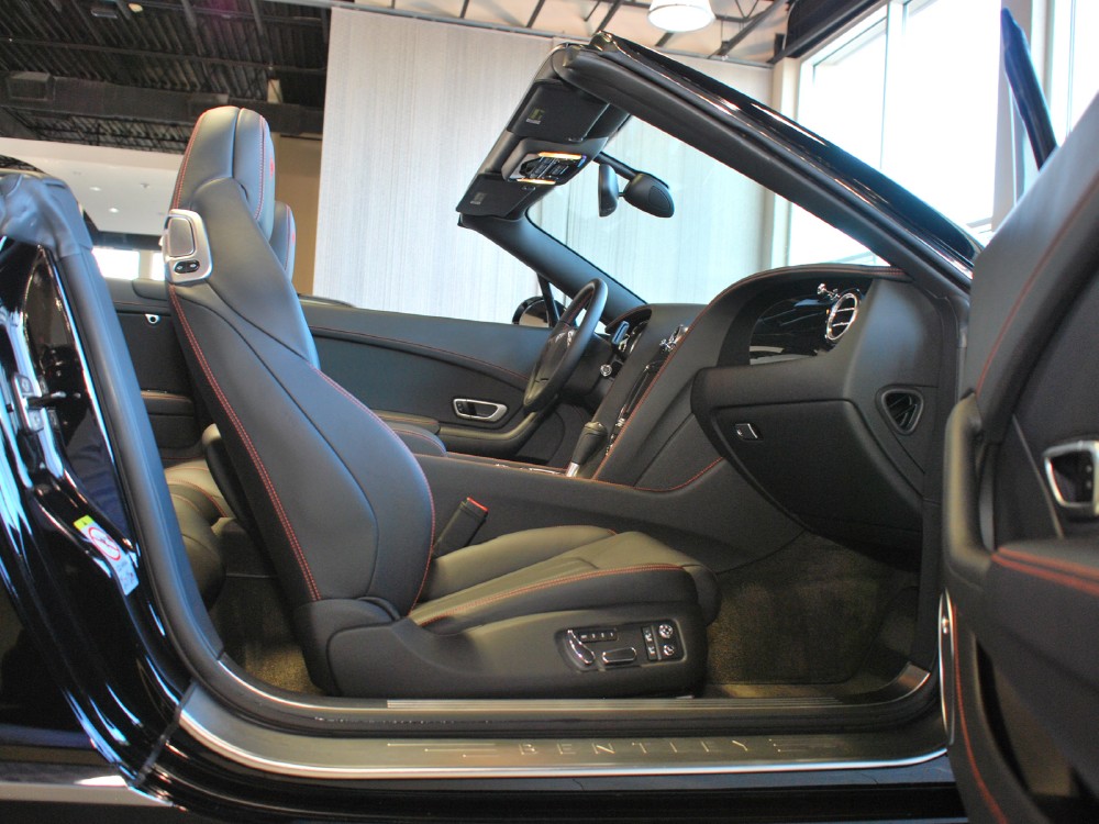 2013 Bentley Continental GT V8 Convertible Image 20