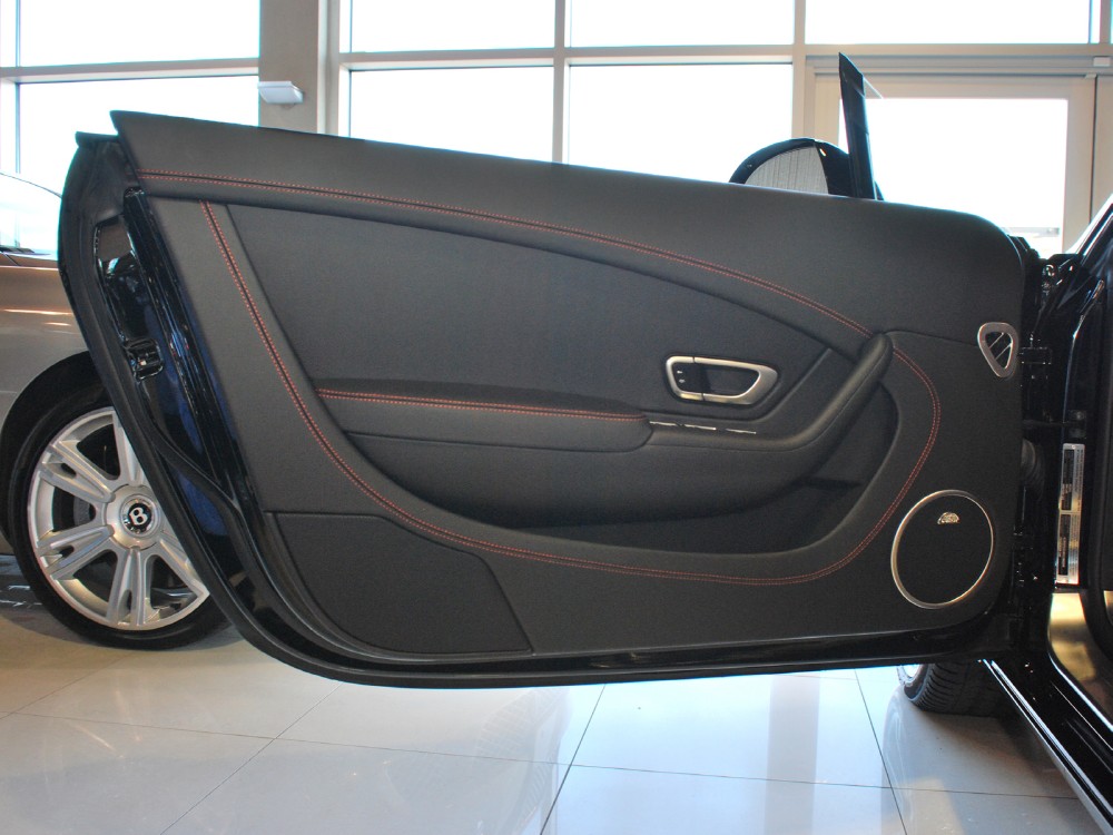 2013 Bentley Continental GT V8 Convertible Image 21