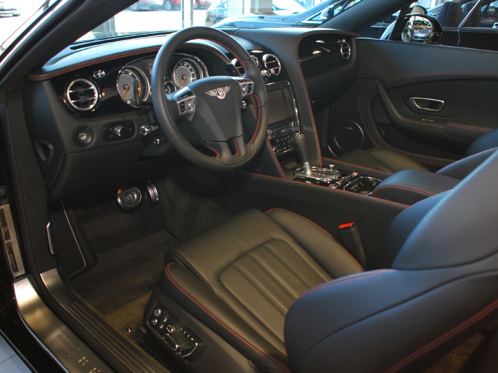 2013 Bentley Continental GT V8 Convertible Image 3