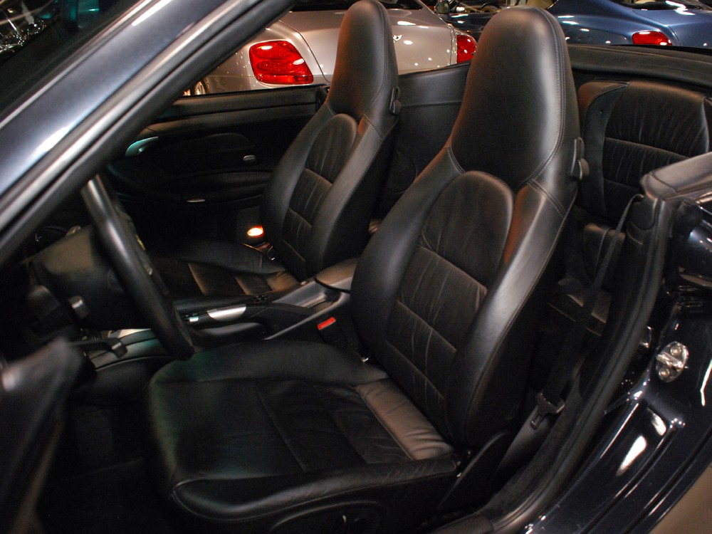 2005 Porsche 911 Image 17