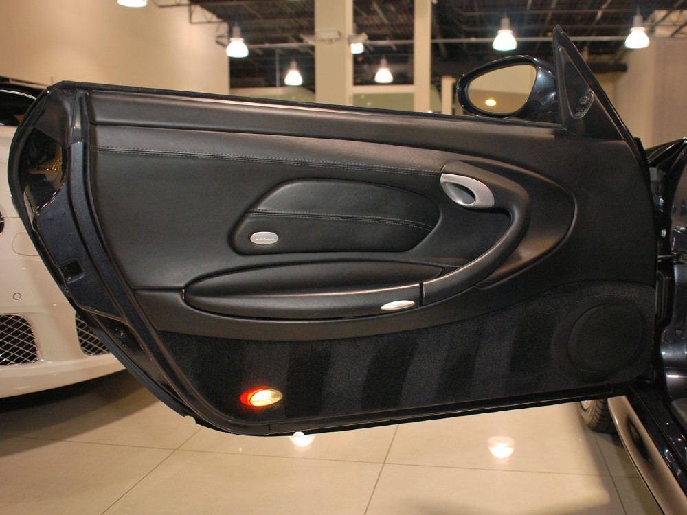2005 Porsche 911 Image 21
