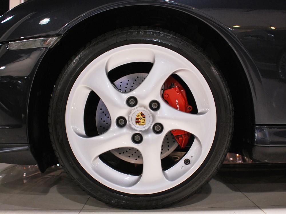 2005 Porsche 911 Image 4