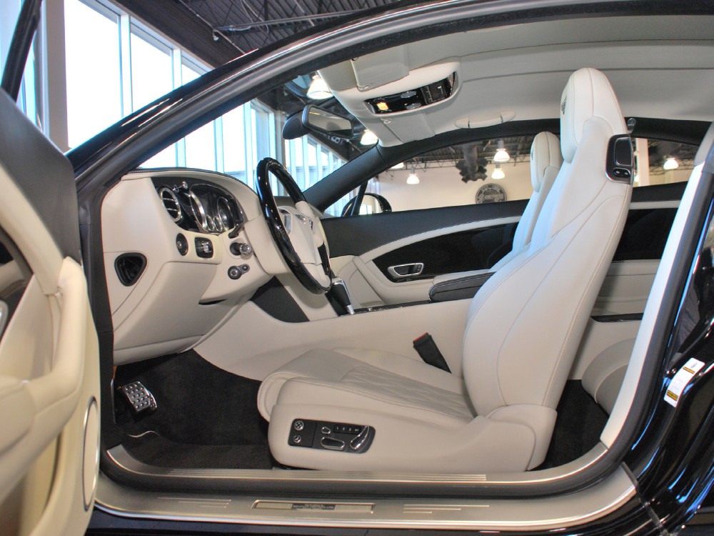 2012 Bentley Continental GT Image 10