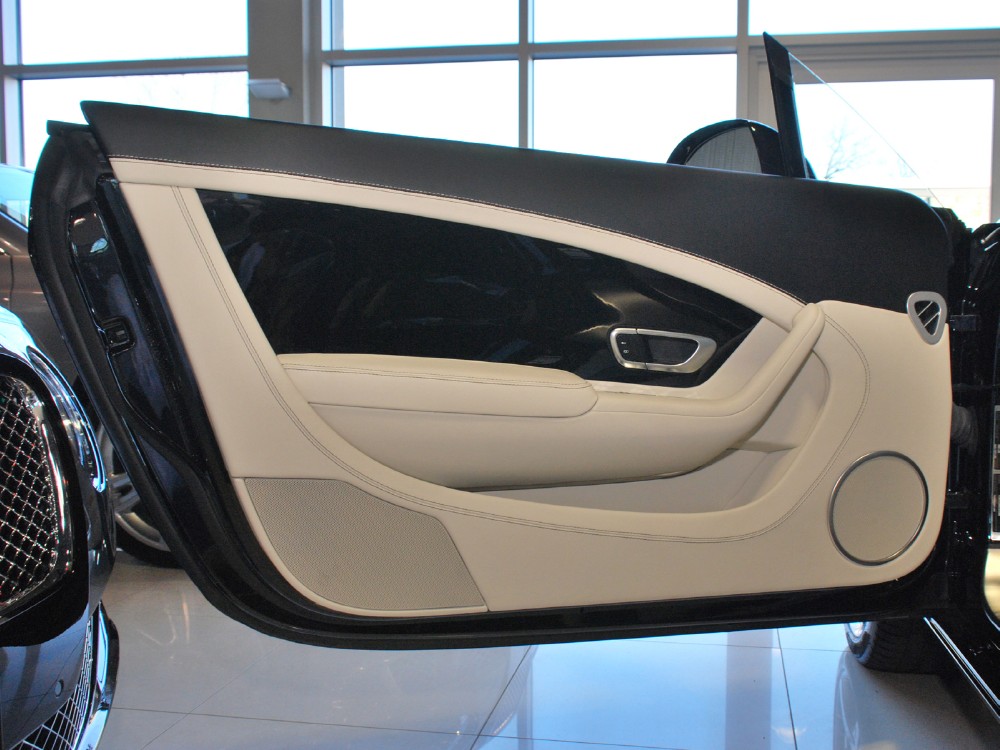 2012 Bentley Continental GT Image 15