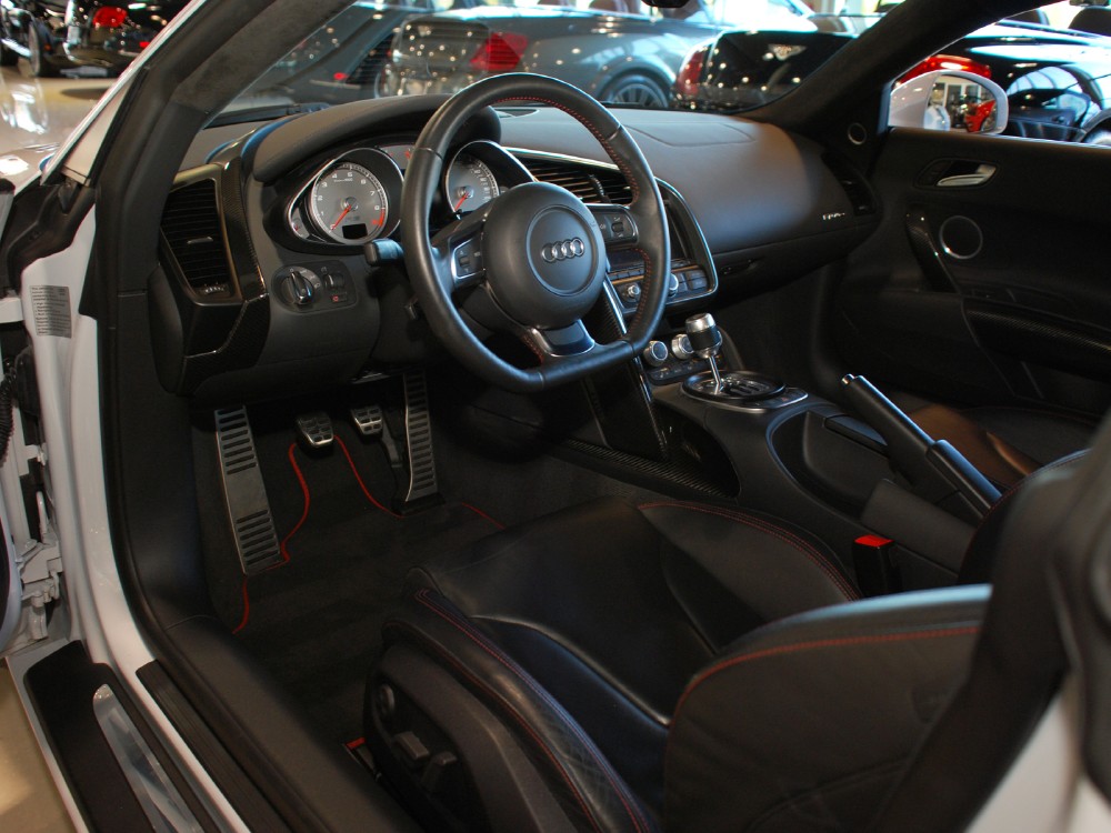 2009 Audi R8 Image 3
