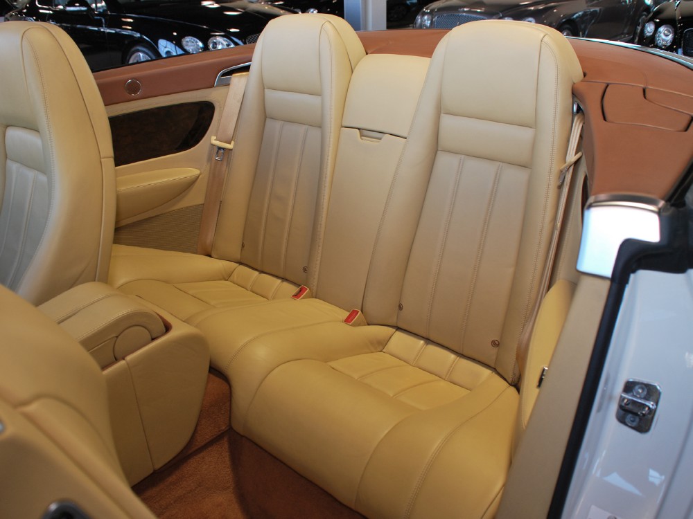 2007 Bentley Continental GT Convertible Image 18