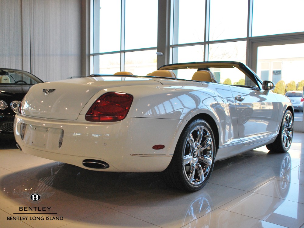 2007 Bentley Continental GT Convertible Image 2