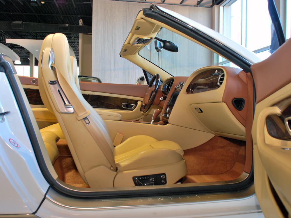 2007 Bentley Continental GT Convertible Image 20