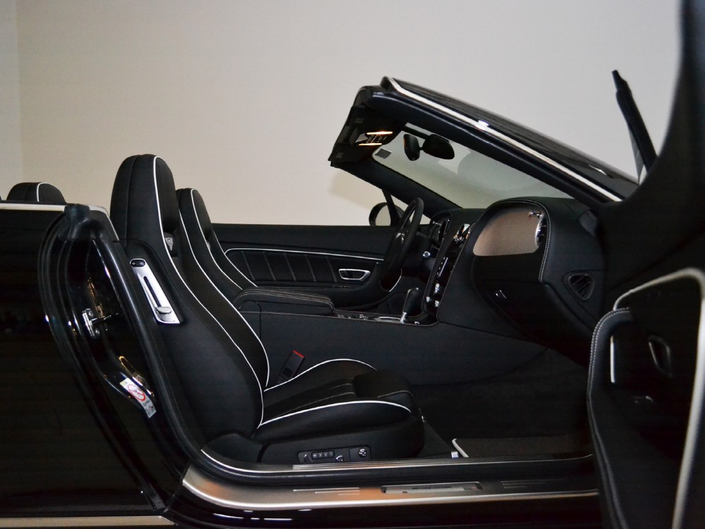 2011 Bentley Continental GT Convertible Image 24
