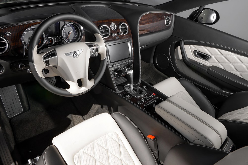 2013 Bentley Continental GT V8 Convertible Image 3