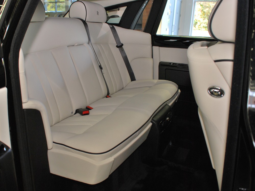 2013 Rolls-Royce Phantom (Series II) Image 26
