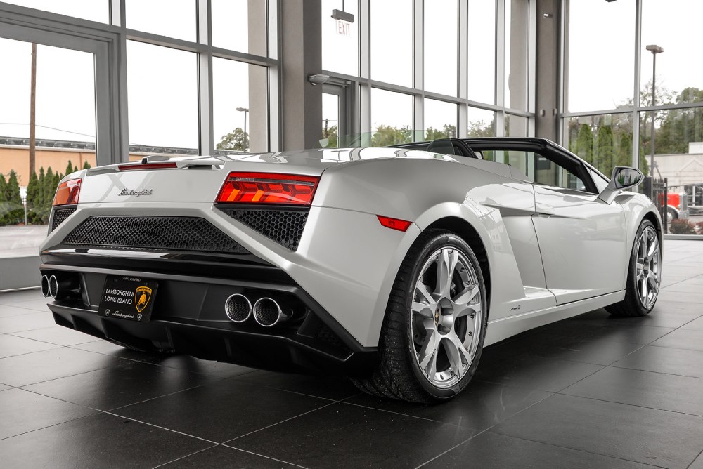 2013 Lamborghini Gallardo Image 10