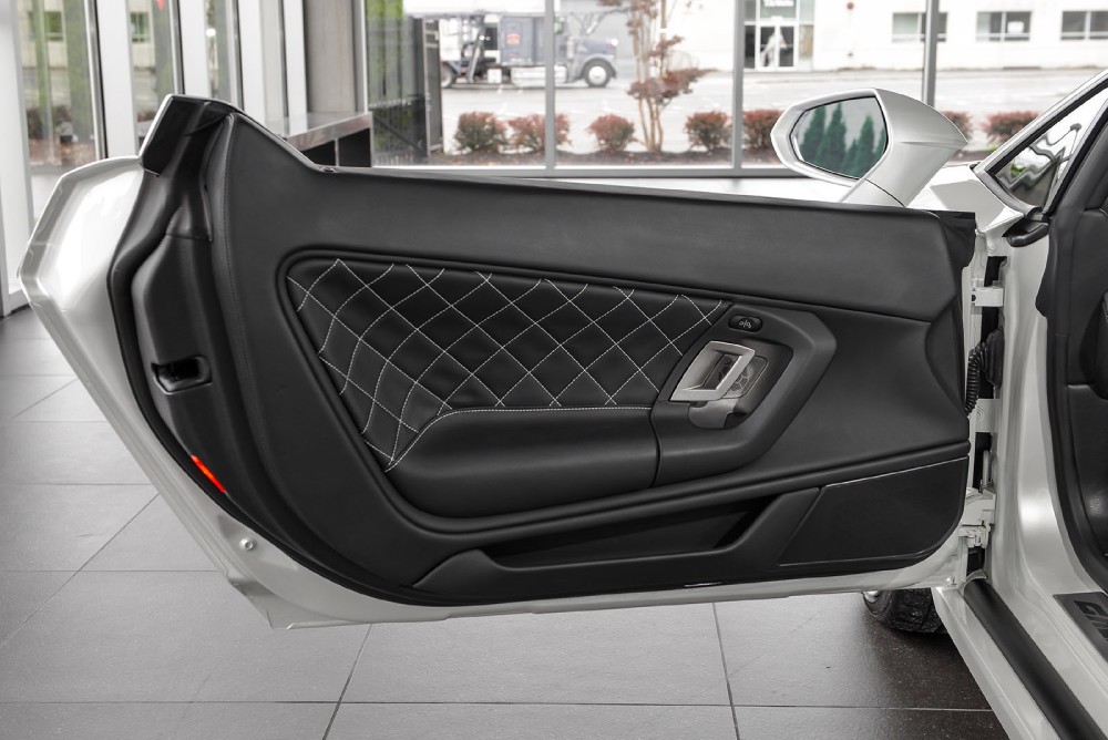 2013 Lamborghini Gallardo Image 9
