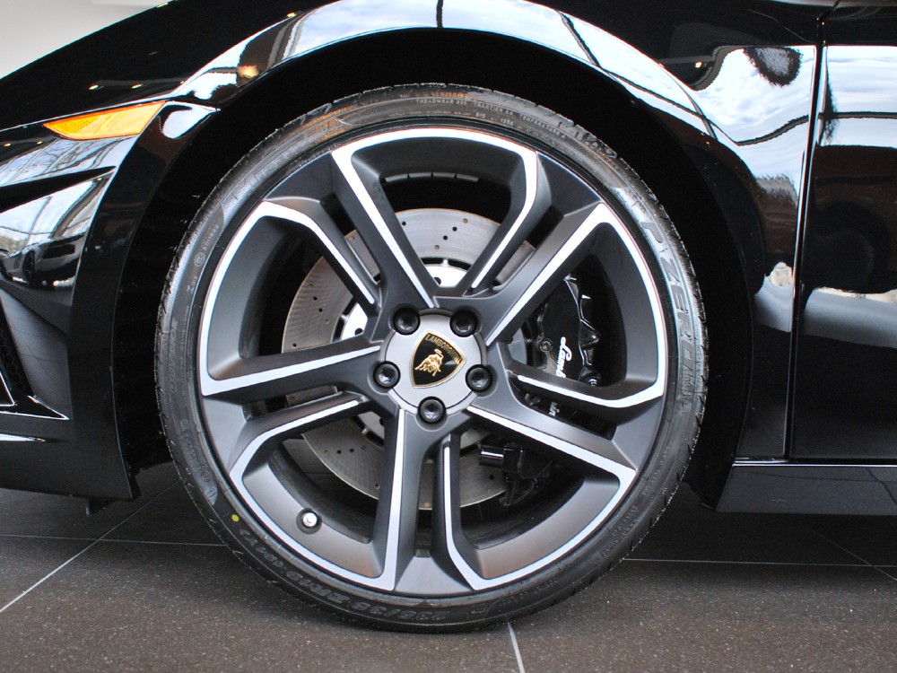 2013 Lamborghini Gallardo Image 4