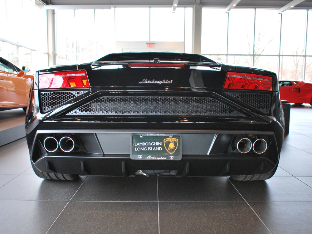 2013 Lamborghini Gallardo Image 9