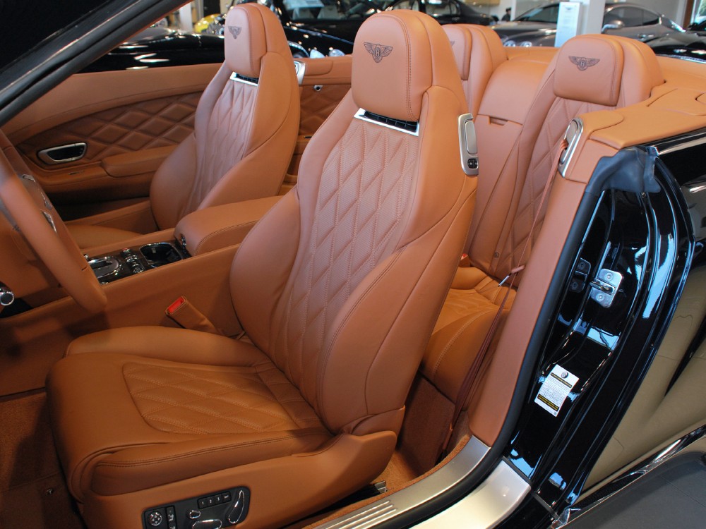 2013 Bentley Continental GT V8 Convertible Image 17