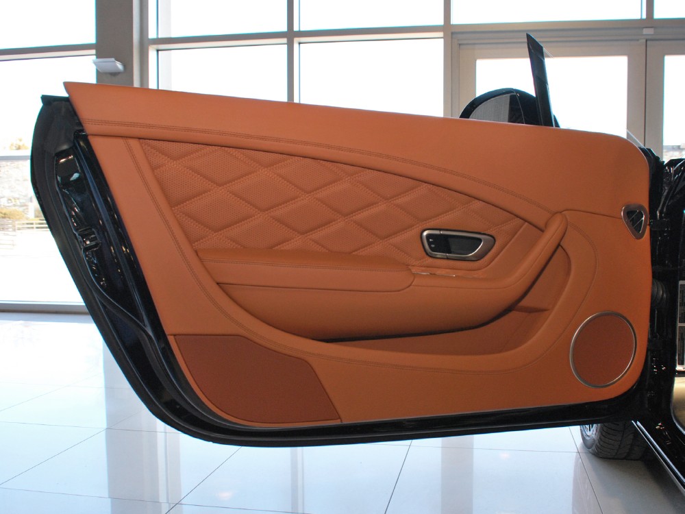 2013 Bentley Continental GT V8 Convertible Image 21