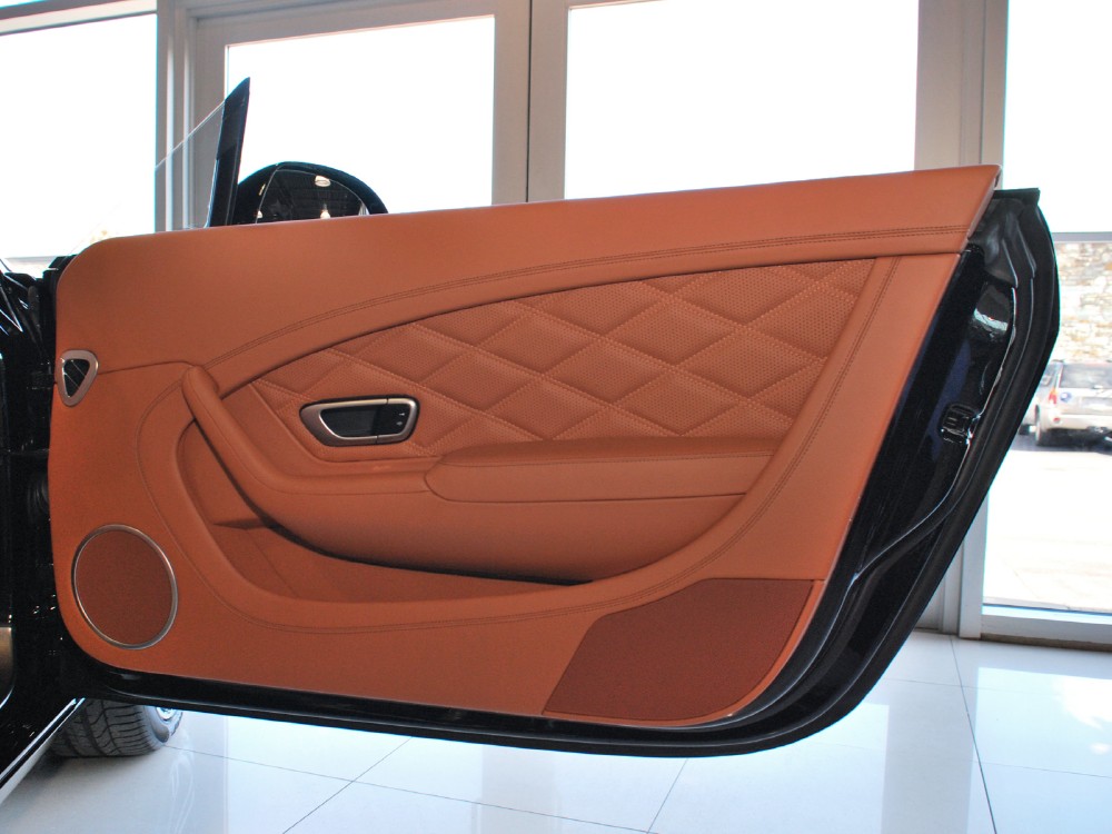 2013 Bentley Continental GT V8 Convertible Image 22