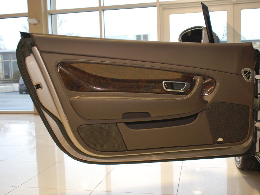 2009 Bentley Continental GT Image 16