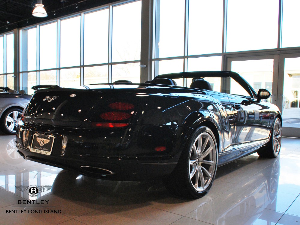 2011 Bentley Continental Supersports Convertible Image 2