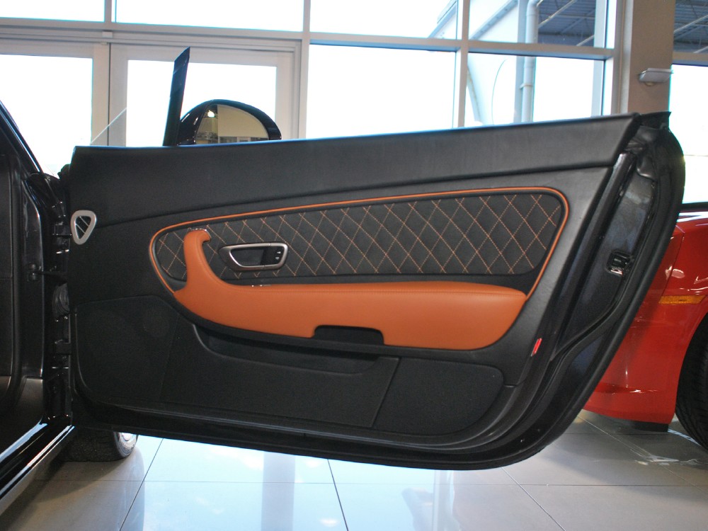 2011 Bentley Continental Supersports Convertible Image 22