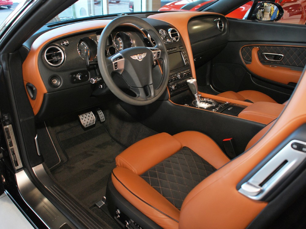 2011 Bentley Continental Supersports Convertible Image 3