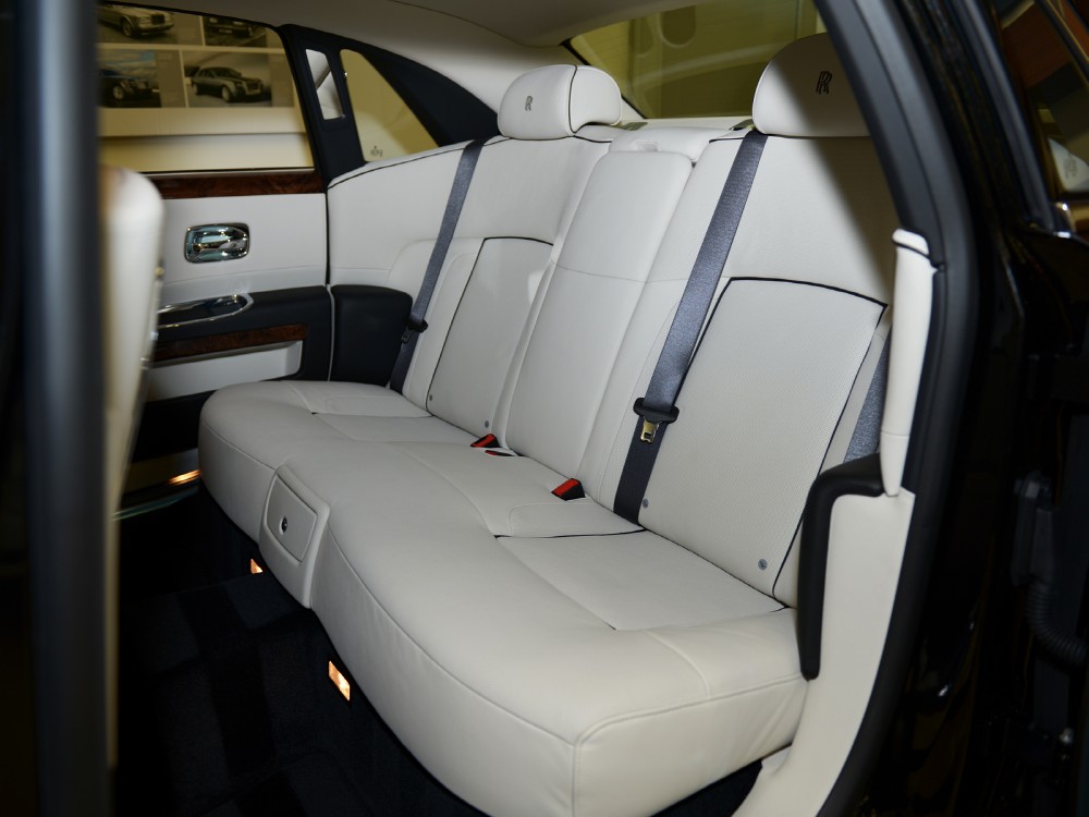 2013 Rolls-Royce Ghost Image 12