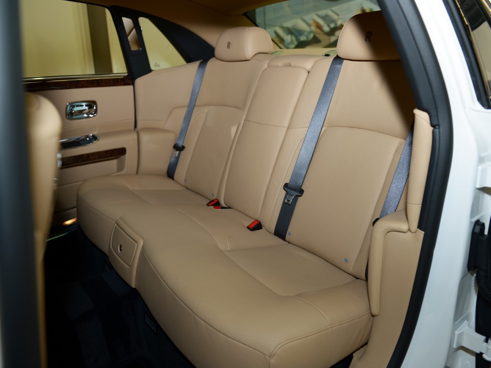 2013 Rolls-Royce Ghost Image 12