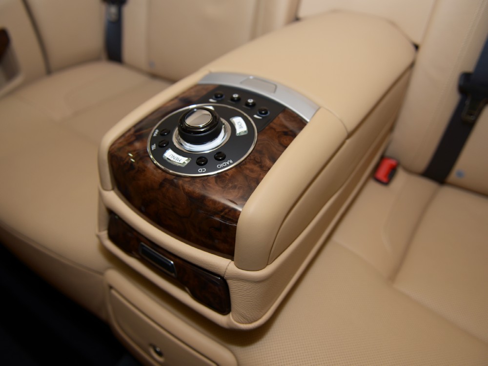 2013 Rolls-Royce Ghost Image 14